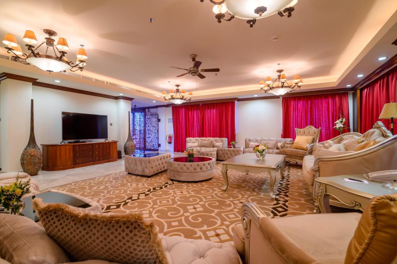 دانات منتجع 5*